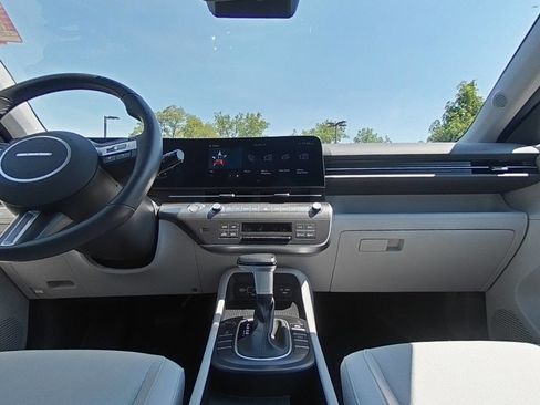 Certified 2024 Hyundai Kona SEL AWD/4WD image 30