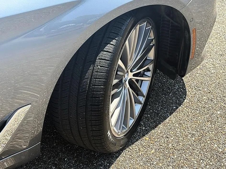 Used 2017 BMW 530i RWD image 49