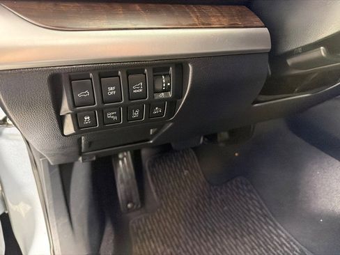 Used 2015 Subaru Outback 2.5i Limited image 14