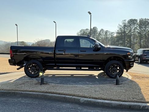 Used 2025 RAM 2500 Big Horn image 8