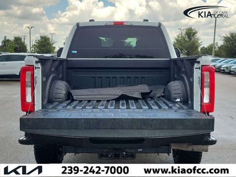 Used 2025 Ford F250 XL AWD/4WD image 12