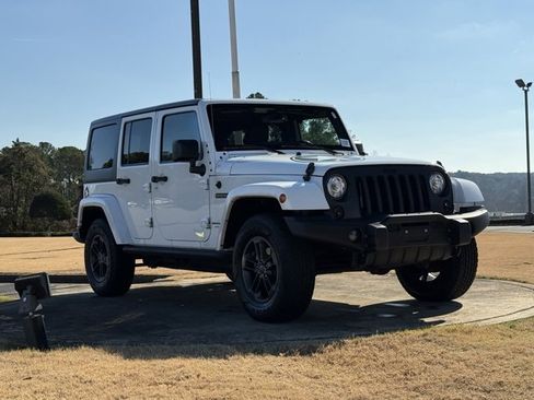 Used 2018 Jeep Wrangler Unlimited Willys Wheeler image 1