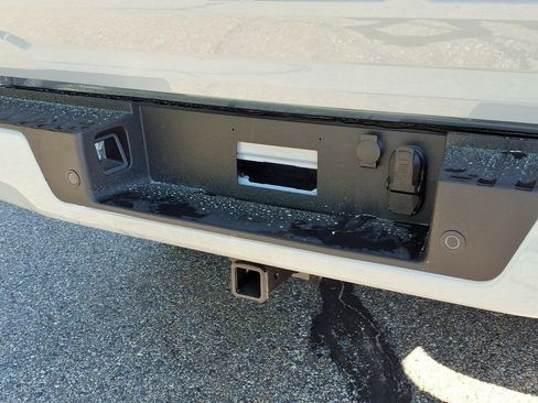 New 2026 Ford F150 XLT w/ Equipment Group 302A MID AWD/4WD image 7