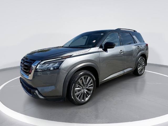 Certified 2024 Nissan Pathfinder SL w/ SL Premium Package FWD image 1