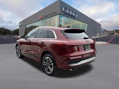 Certified 2025 Audi Q5 Premium Plus w/ Premium Plus AWD/4WD image 7
