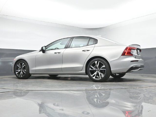Used 2023 Volvo S60 B5 Core w/ Climate Package FWD image 37