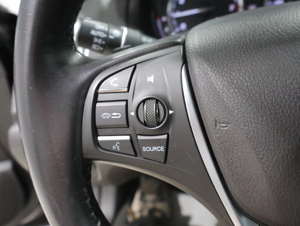 Used 2016 Acura TLX w/ Technology Package AWD/4WD image 32