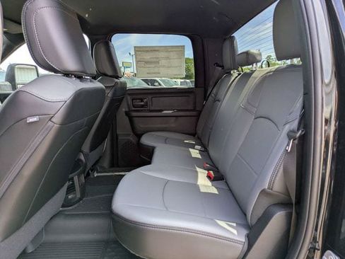 New 2026 RAM 2500 Tradesman w/ Chrome Appearance Group AWD/4WD image 14