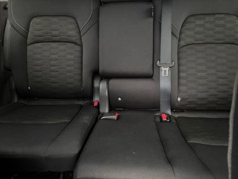 Used 2025 Nissan Pathfinder SV image 41