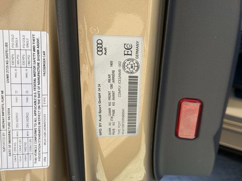 Used 2024 Audi RS 6 performance image 27