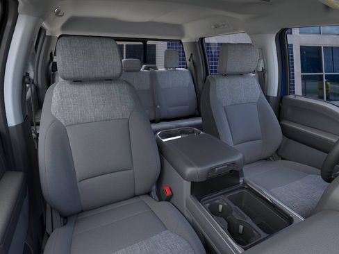 New 2026 Ford F250 XLT w/ XLT Premium Package AWD/4WD image 11