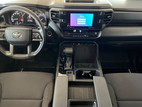 Used 2022 Toyota Tundra SR image 12