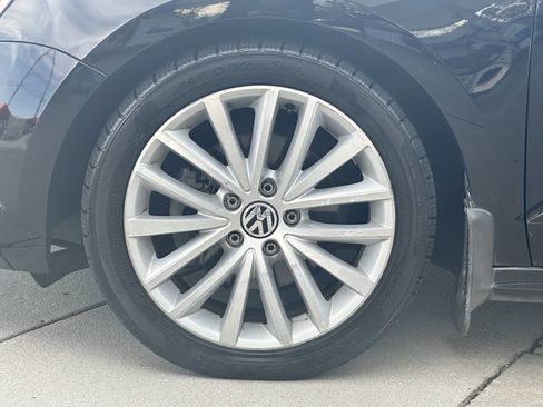 Used 2014 Volkswagen Jetta TDI image 19