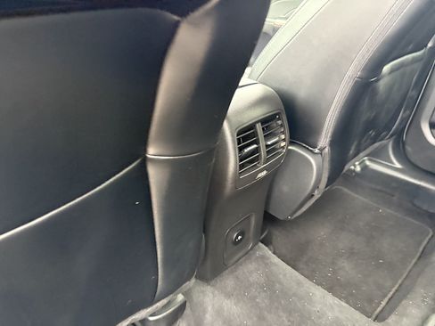 Used 2024 Ford Escape ST-Line w/ Tech Pack #1 FWD image 18