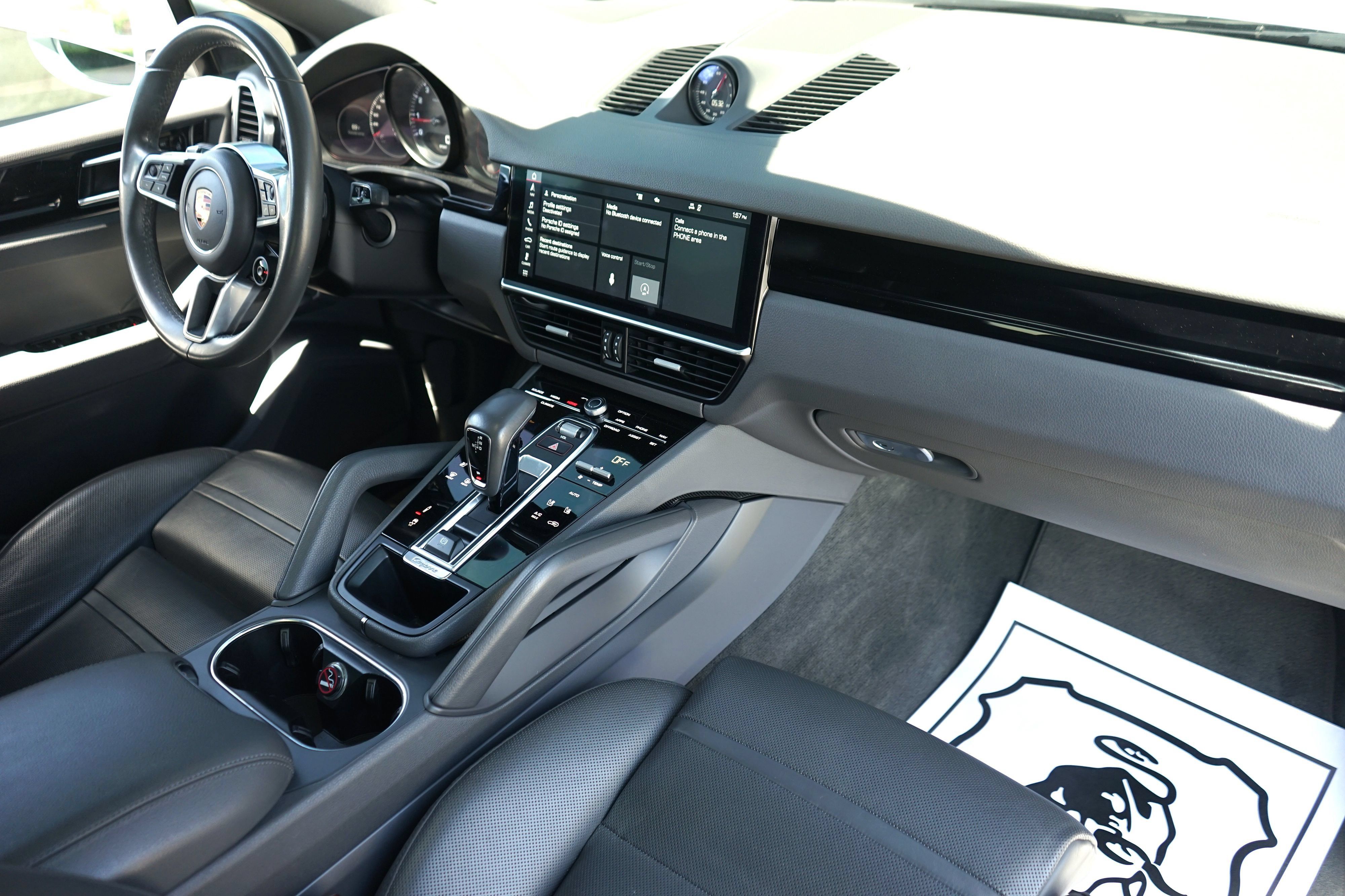 Used 2020 Porsche Cayenne S AWD/4WD image 30