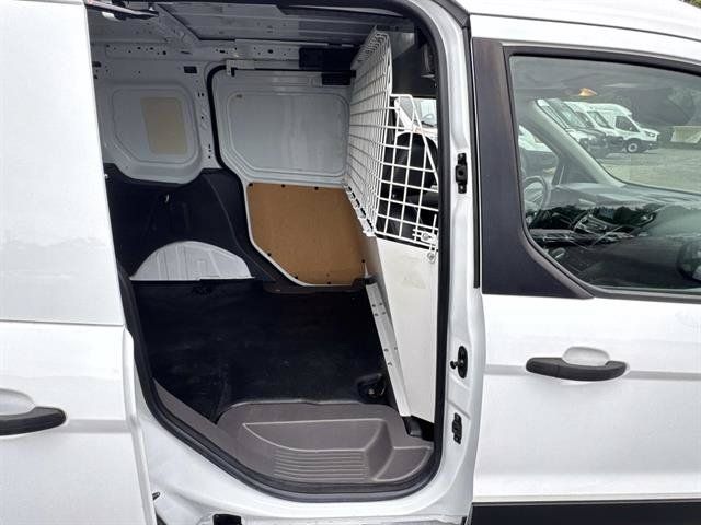 Used 2020 Ford Transit Connect XL FWD image 5