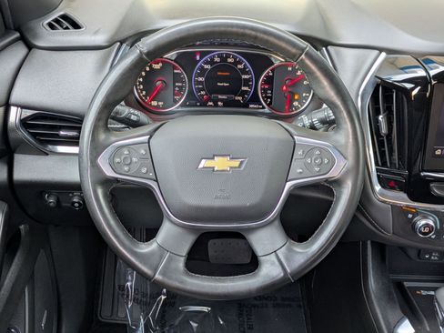 Certified 2023 Chevrolet Traverse Premier FWD image 13