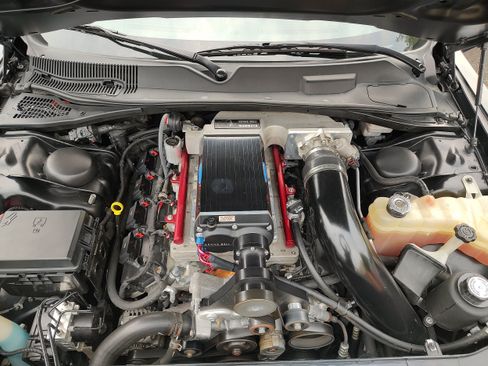 Used 2013 Dodge Challenger SRT8 w/ Harman Kardon Audio Group RWD image 19