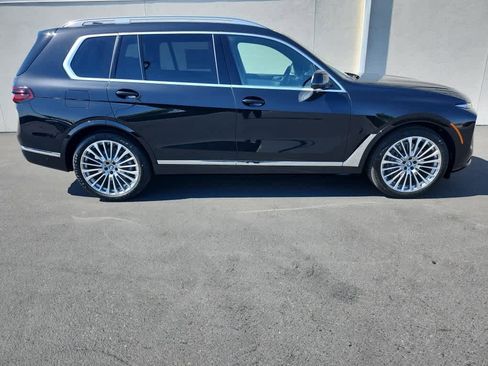 New 2027 BMW X7 xDrive40i w/ Executive Package AWD/4WD image 3