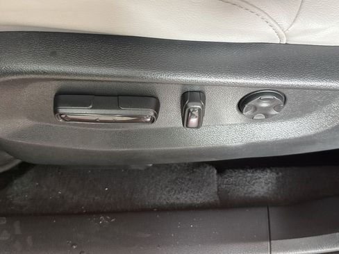 Used 2020 Honda CR-V EX-L image 22