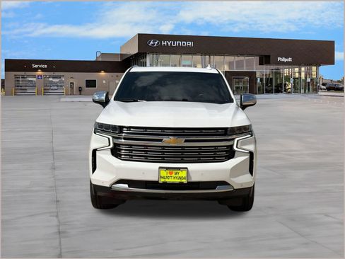 Used 2023 Chevrolet Tahoe Premier AWD/4WD image 6