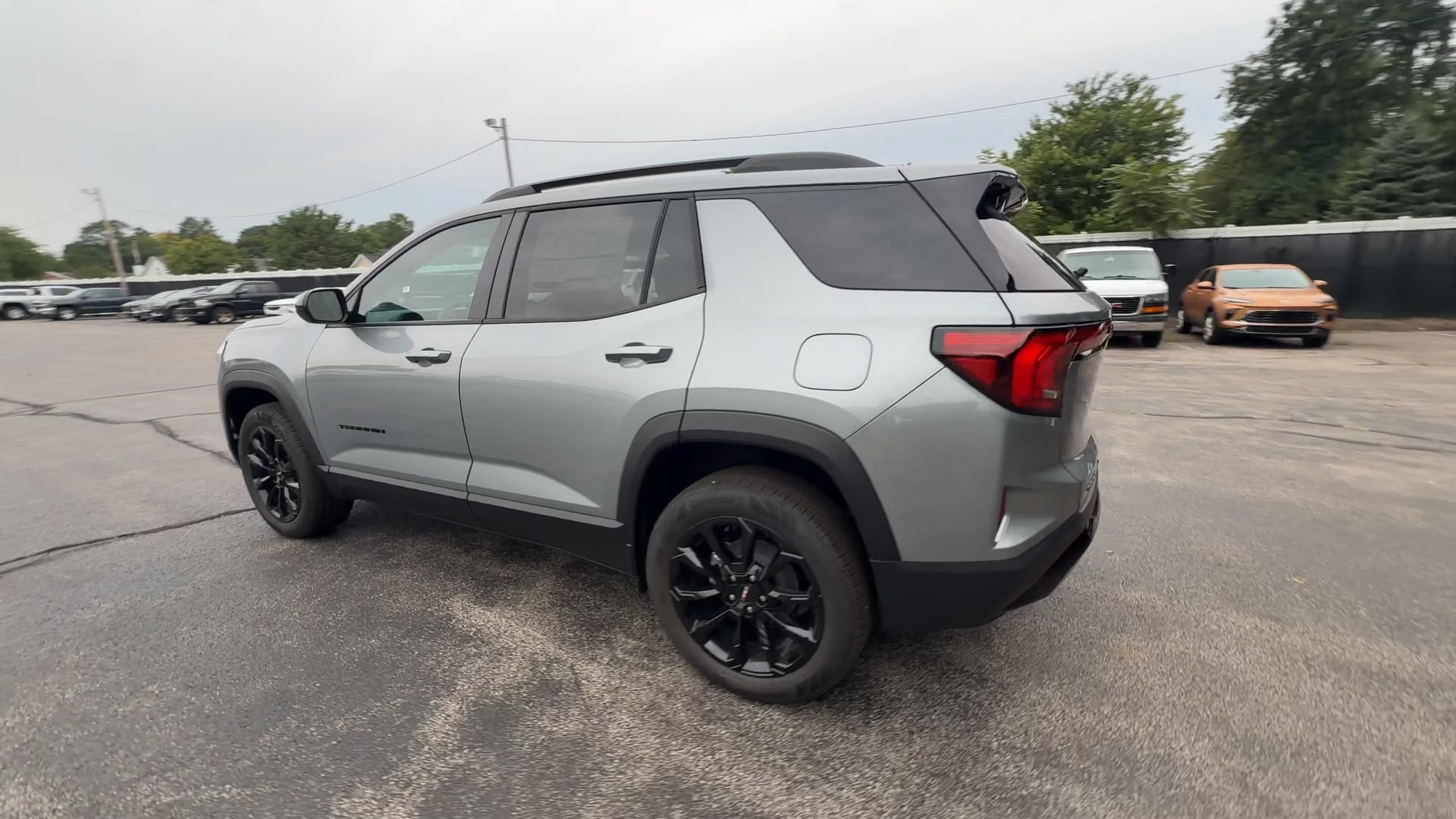 New 2027 GMC Terrain Elevation w/ Elevation Premium Package AWD/4WD image 30