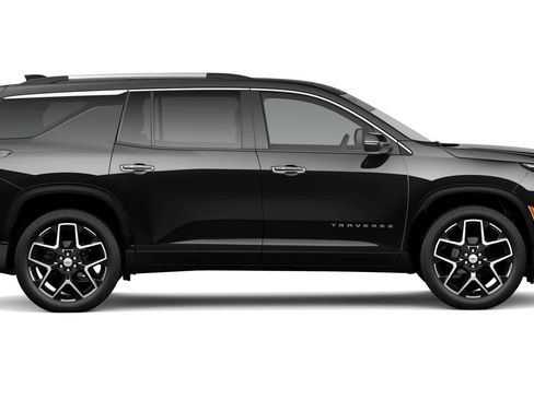 New 2026 Chevrolet Traverse High Country w/ LPO, Floor Liner Package AWD/4WD image 3