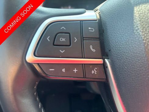 Used 2024 Toyota Highlander XLE FWD image 27