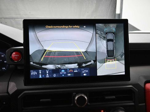 Used 2024 Toyota Tacoma TRD Pro image 8