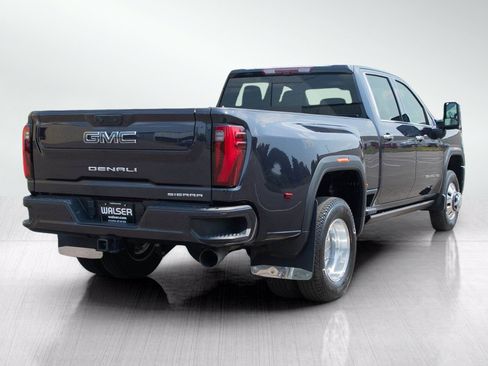 Used 2024 GMC Sierra 3500 Denali Ultimate AWD/4WD image 5