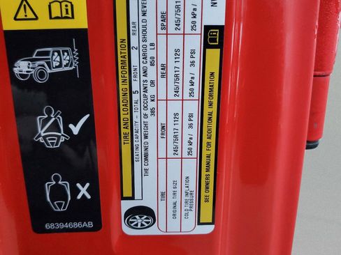 Certified 2022 Jeep Wrangler Unlimited Sport image 29