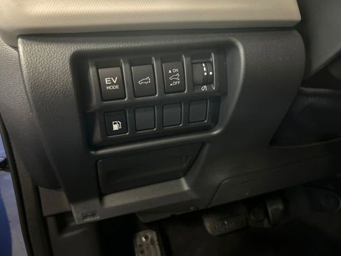 New 2026 Subaru Forester Premium image 25