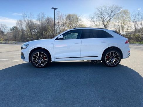 Used 2023 Audi Q8 Premium Plus w/ Premium Plus Package AWD/4WD image 3