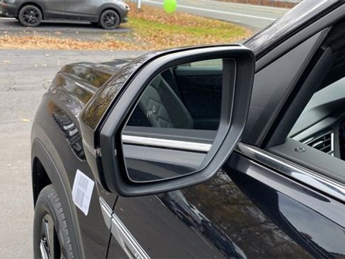 New 2026 Volkswagen Atlas Cross Sport SE image 20