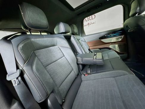 New 2026 Lincoln Nautilus Black Label AWD/4WD image 30