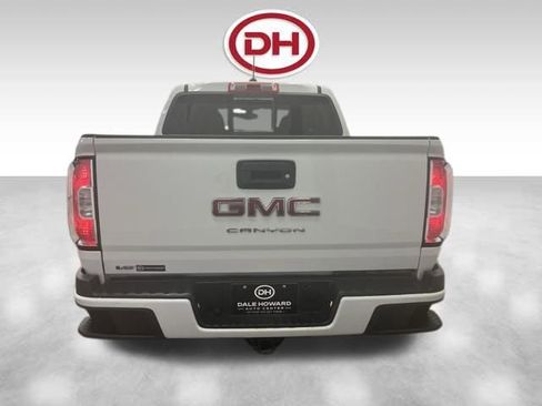 Used 2022 GMC Canyon Elevation w/ Elevation Premium Package image 11