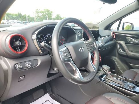 Used 2024 Chevrolet Blazer RS w/ Driver Confidence II Package AWD/4WD image 8