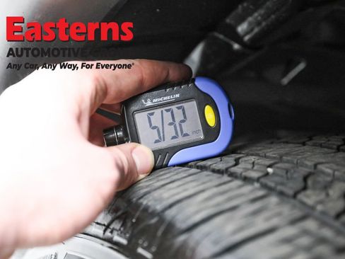 Used 2022 Nissan Rogue SV image 28