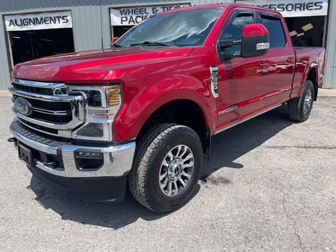 Used 2022 Ford F350 Lariat w/ Lariat Ultimate Package AWD/4WD image 3
