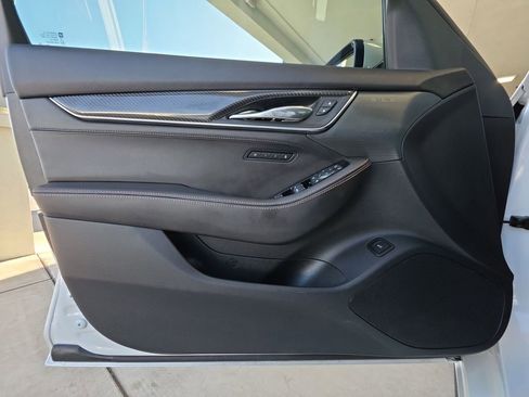 Used 2025 Cadillac CT5 Sport RWD image 23