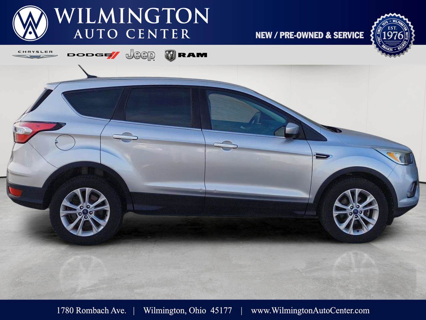 Used 2017 Ford Escape SE FWD image 1