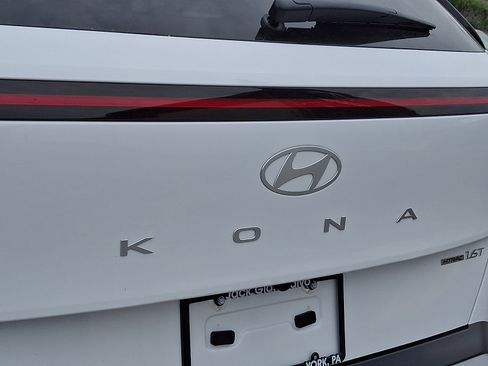 New 2026 Hyundai Kona SEL Premium AWD/4WD image 19
