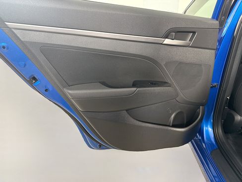 Used 2017 Hyundai Elantra Value Edition w/ Cargo Package image 26