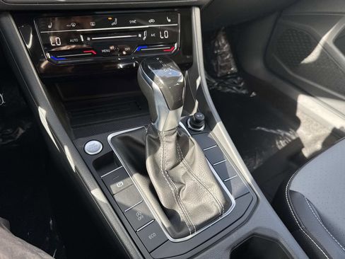 New 2026 Volkswagen Jetta SE image 22