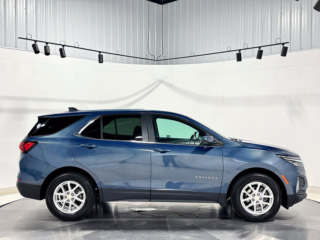Used 2024 Chevrolet Equinox LT FWD image 10