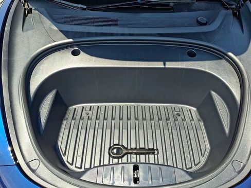 Used 2023 Tesla Model 3 Standard Range RWD image 30
