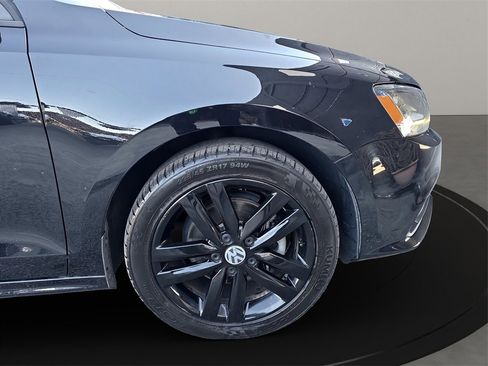 Used 2018 Volkswagen Jetta Sport image 20