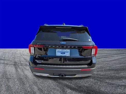 New 2026 Ford Explorer Active w/ Active Comfort Package RWD image 5
