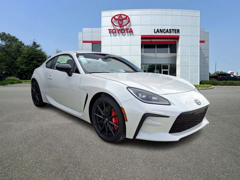 New 2025 Toyota GR86 Premium image 1