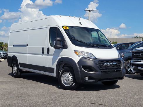 Used 2025 RAM ProMaster 2500 w/ Convenience Group FWD image 1